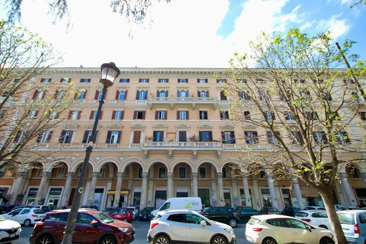 Hc - Piazza Vittorio Emanuele Dream Apartment Rome Italy